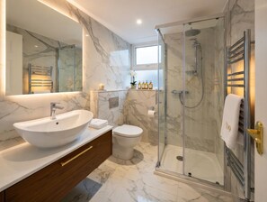 Unclassified image, 2 of 7, button - Smart Stays by Number Nine Hotel (Waterford)