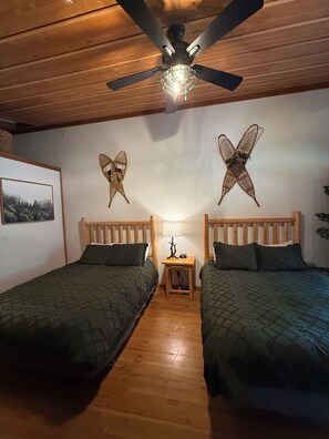 Unclassified image, 5 of 10, button - Logger's Landing Duplex at Elk Meadows Cabins (Forks)