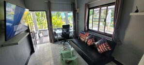 Living area - Karon Homes (Karon)