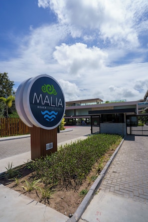 Halaman properti