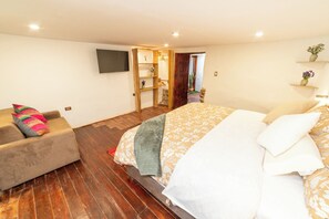Unclassified image, 4 of 10, button - Vrbo Property (Ollantaytambo)