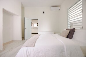 Unclassified image, 4 of 58, button - Modern 4BR Retreat w Pool + Private Casita and Walk to Beach (San Juan)