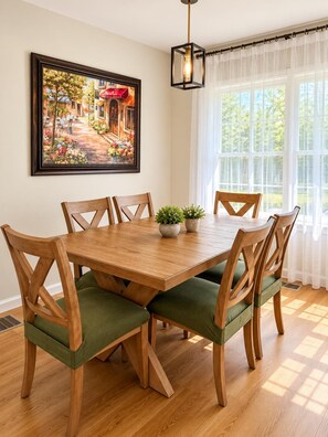 Unclassified image, 4 of 12, button - Leo-Awesome 5-bedroom house in Powder Springs (Powder Springs)