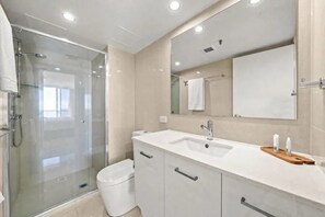 Unclassified image, 4 of 11, button - Ocean front Apartment in the Peninsula (Surfers Paradise)