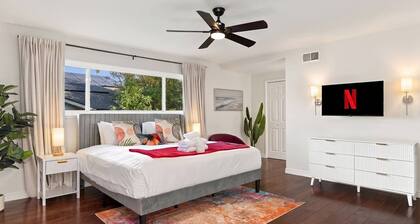 OC Coast Pool•Spa•Theater•Game Room•Mini Golf
