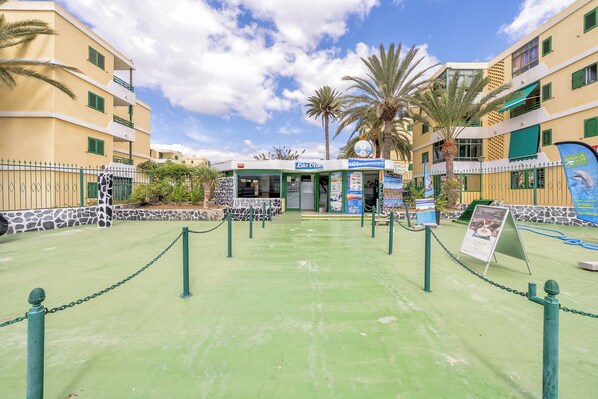 Unclassified image, 1 of 28, button - Vrbo Property (Maspalomas)