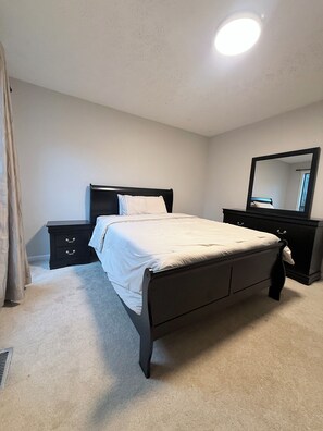 Unclassified image, 4 of 18, button - Spacious 4BR Lawrenceville Home (Lawrenceville)