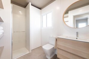 Unclassified image, 4 of 18, button - Vrbo Property (Maspalomas)