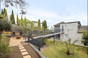 Unclassified image, 2 of 27, button - Oceans Eleven | Luxury Coastal Escape with 360° Ocean Views (Frankston South)