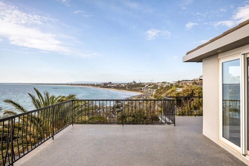 Oceans Eleven | Luxury Coastal Escape with 360° Ocean Views