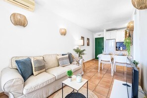 Unclassified image, 5 of 24, button - Vrbo Property (Maspalomas)