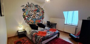 Room - Domaine de montboulon (Perrigny)