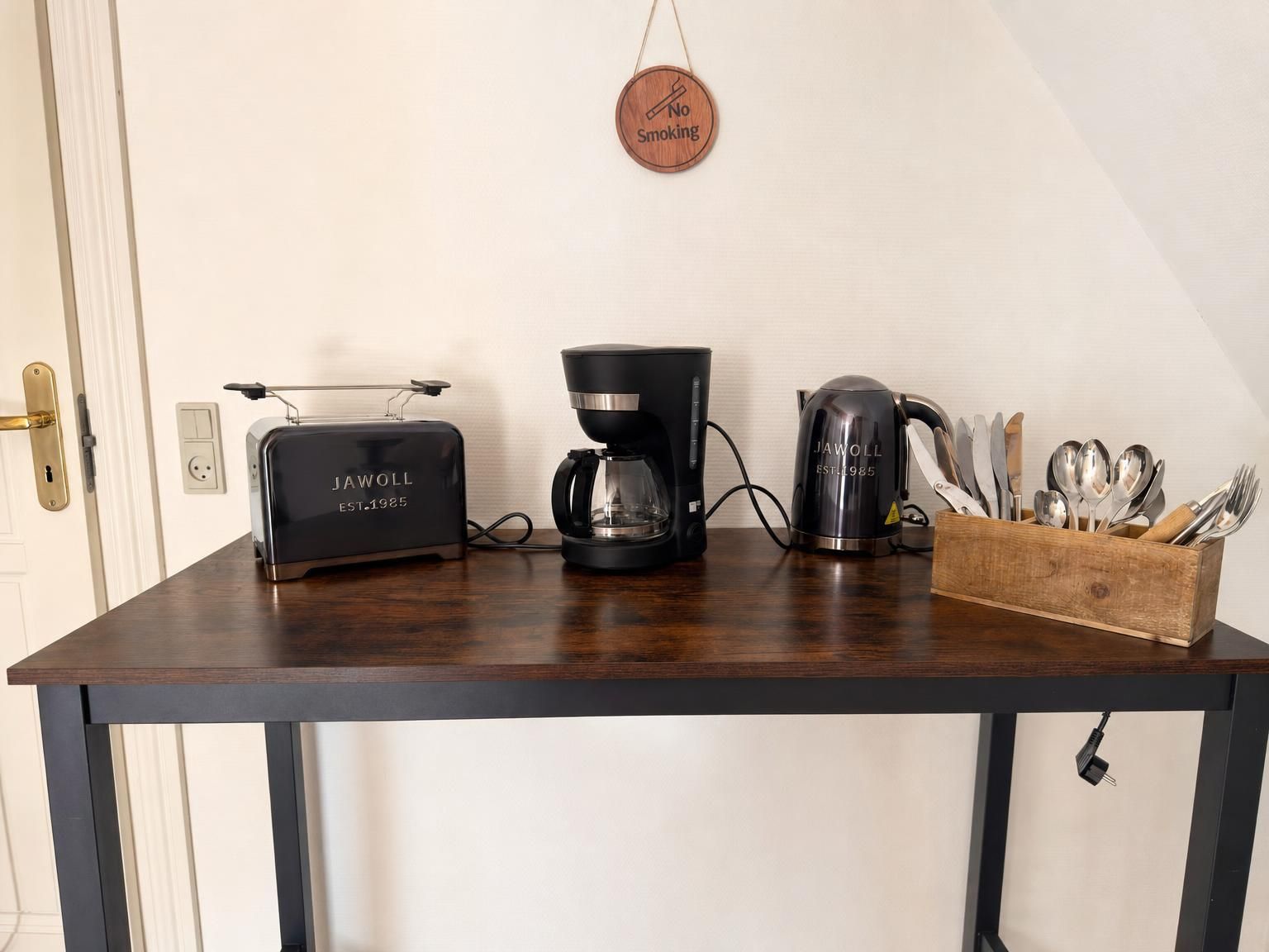 Kaffeemaschine, Wasserkocher und Toaster