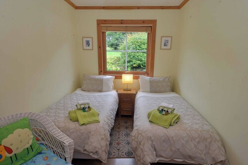 The Cottage is set in peaceful surroundings but close to local attractions