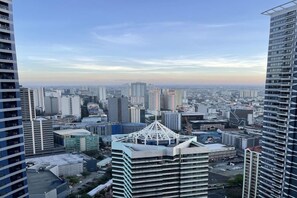 Unclassified image, 2 of 79, button - Luxe Air Residences by Makati (Makati)