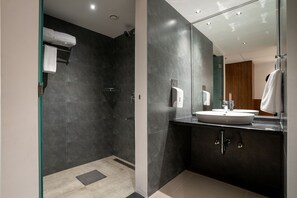 Bathroom - Lilac Hotel, Guruvayur (Chavakkad)