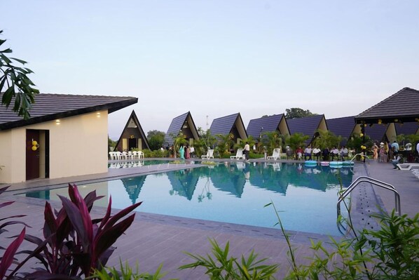 Unclassified image, 1 of 83, button - Vindhyachal Resort (Garudeshwar)