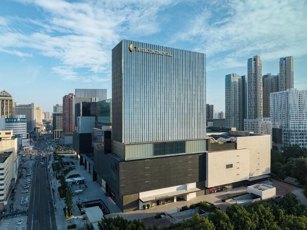 Unclassified image, 1 of 102, button - Intercontinental Zhengzhou (Zhengzhou)