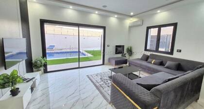 Luxurious villa for rent in Djerba, just a stone's throw from Midoun's city center
