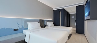 Light Residence Baogong St Tiexi