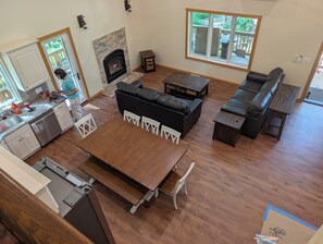 Living area - 3-bedroom farmhouse in serene Champion with cool AC breeze (Champion)