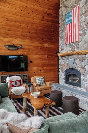 Living area - Cooperstown 5BR with Lake View, Hot Tub, Wiffle Ball Field on 15+ Private Acres (Richfield Springs)