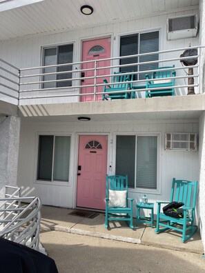 Exterior - The Chart Room 300ft to Beach and Boardwalk (Seaside Heights)