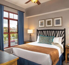Unclassified image, 2 of 7, button - Cozy 1-bedroom condo sleeps 4 with indoor waterpark AC in pleasant Sevierville (Sevierville)