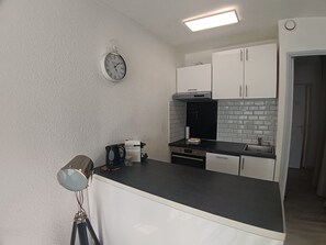 Billede uden beskrivelse, 5 af 9, knap