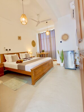 Unclassified image, 4 of 49, button - Crystal Pearl Villa Weligama (Weligama)