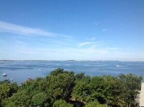 Unclassified image, 2 of 27, button - 2-bedroom apartment in gorgeous Lanesville, a village of Gloucester, MA (Gloucester)