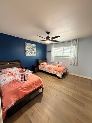 Unclassified image, 4 of 14, button - Perfect 4-bedroom house with private pool in sunny Phoenix (Phoenix)