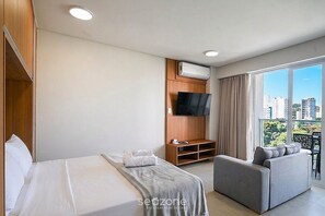 Room - Comfort w/ Balcony in Condo. w/ Pool Msu0502 (Governador Valadares)