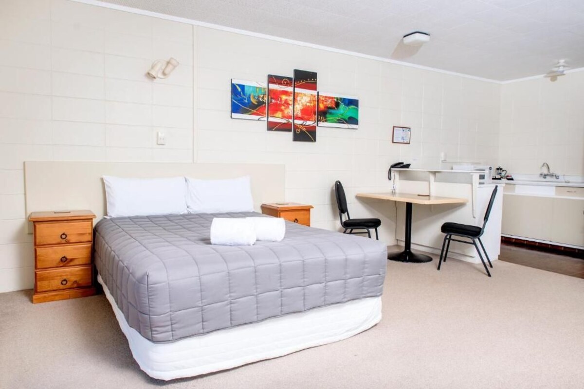 Double Room | Free WiFi