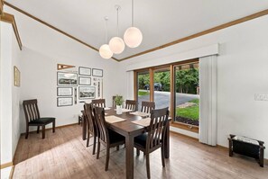 Dining - The Architect’s Overlook | Sweeping Valley Views (Galena)