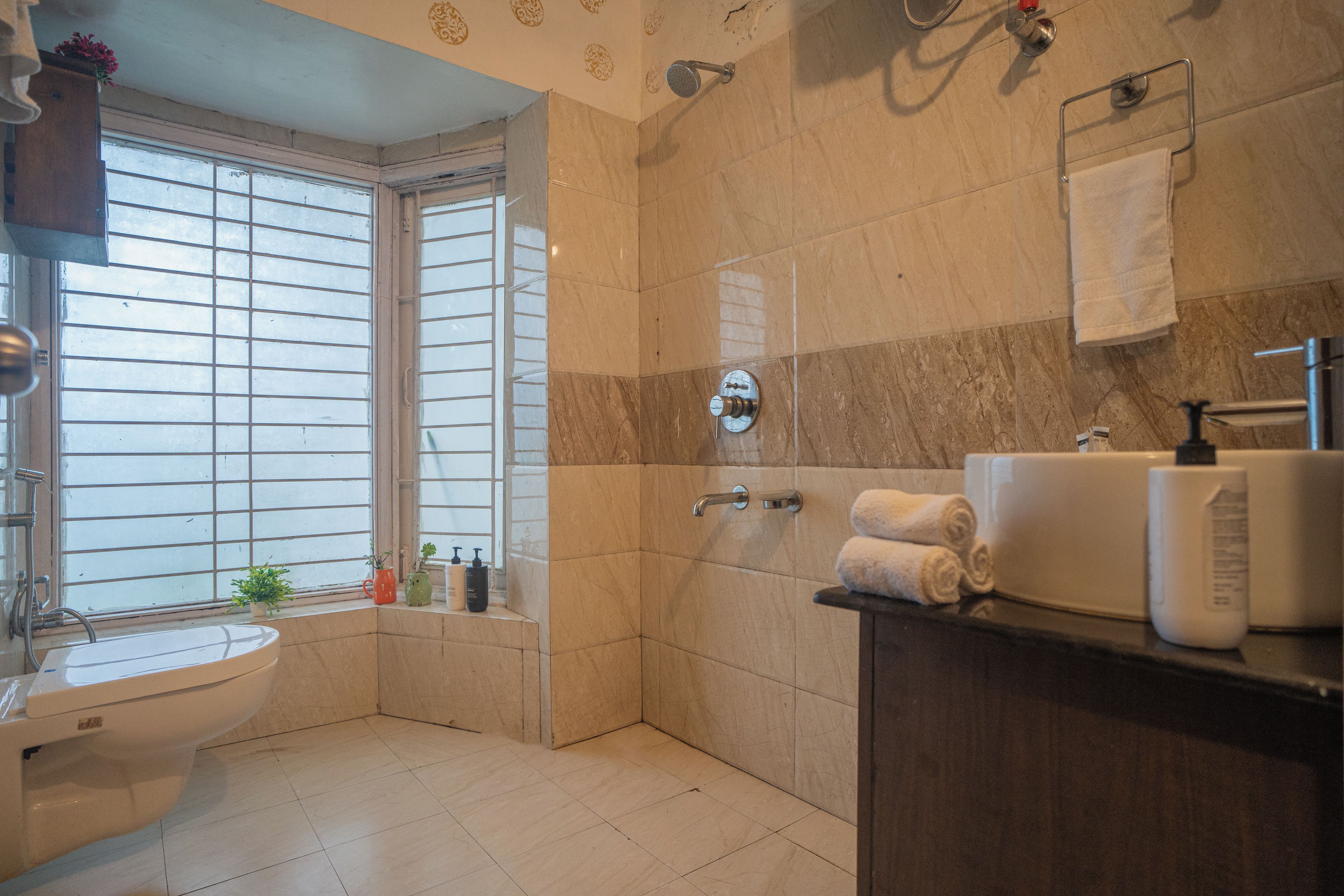 Deluxe Villa | Bathroom