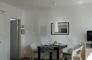 Untagged - Holiday apartment with 1 bedroom (Konstanz)
