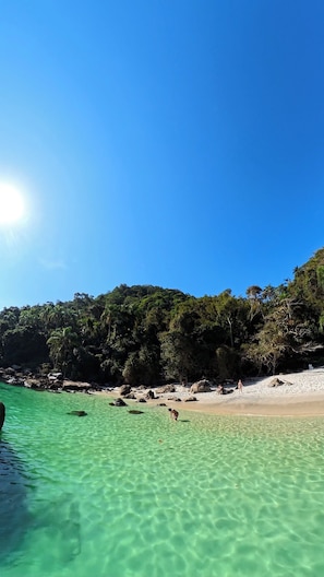 Dentista Beach - Gipóia Island - reachable by boat