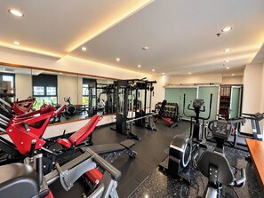 Fitness facility - NHAT DINH HOTEL (PHUONG BINH PHU)