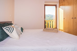 Room - Casas de S. Pedro – Gerês | Private Pool, Garden & BBQ (Unknown)
