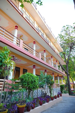 Ngoại thất
