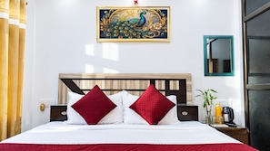 Room - Saanchi Villa (Ayodhya)