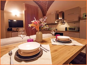 Dining - FIBONACCI House - Historic Pisan Residences (Pisa)