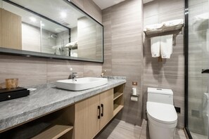 Bathroom - Gya Wuxi Hubin Commercial Street Taihu Scenic Area Hotel (Wuxi)