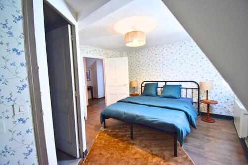 Royal Stables | 4 bedrooms, table football, château