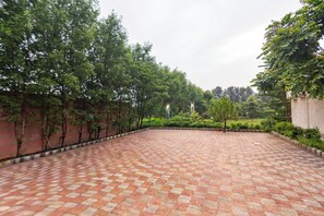 Khuôn viên nơi lưu trú