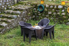 Tempat makan outdoor