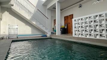 Kolam renang