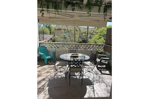Unclassified image, 2 of 17, button - Vrbo Property (Quissac)