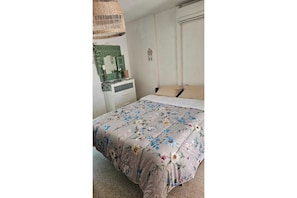 Unclassified image, 3 of 17, button - Vrbo Property (Quissac)